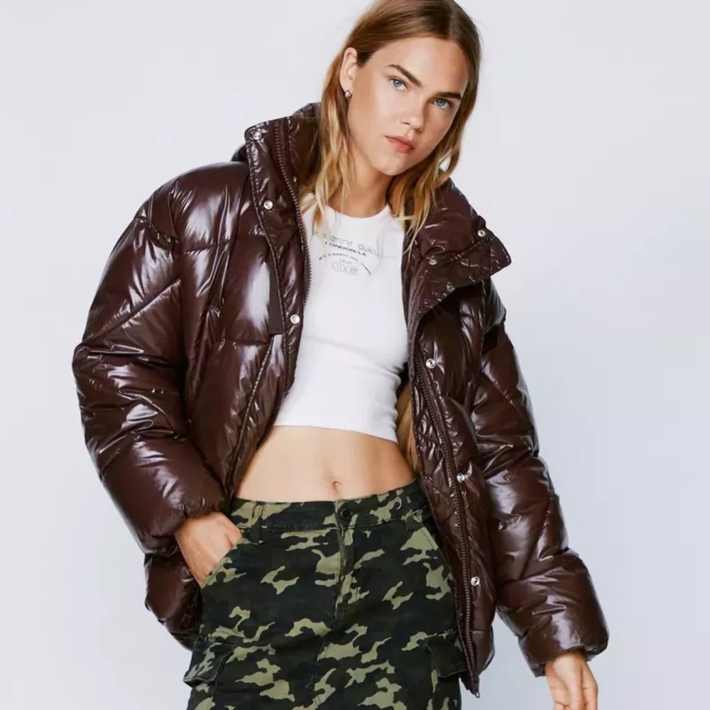 NWT Nasty Gal Padded High Shine Hooded Jacket in Chocolate